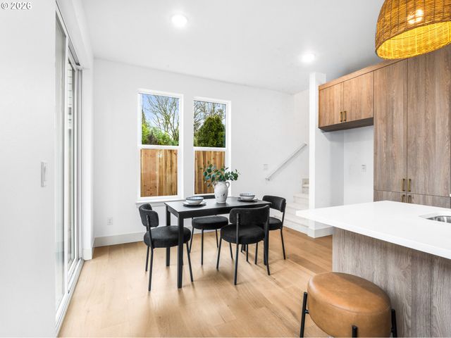 3644 Ne 57th Ave, Portland, OR 97213