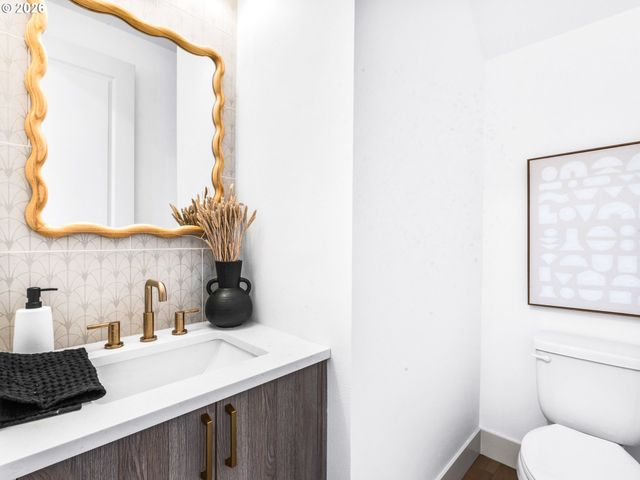 3644 Ne 57th Ave, Portland, OR 97213