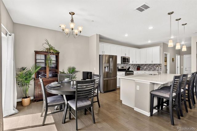 24817 E Calhoun Place B, Aurora, CO 80016