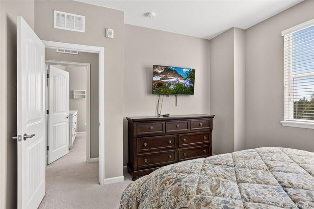 24817 E Calhoun Place B, Aurora, CO 80016