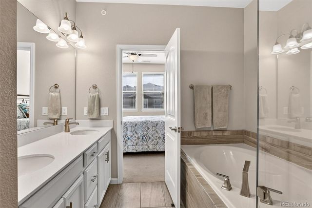 24817 E Calhoun Place B, Aurora, CO 80016
