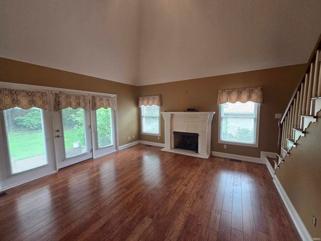 616 Beringer Drive, Evansville, IN 47711