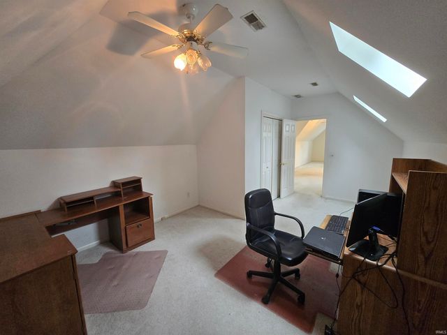 616 Beringer Drive, Evansville, IN 47711