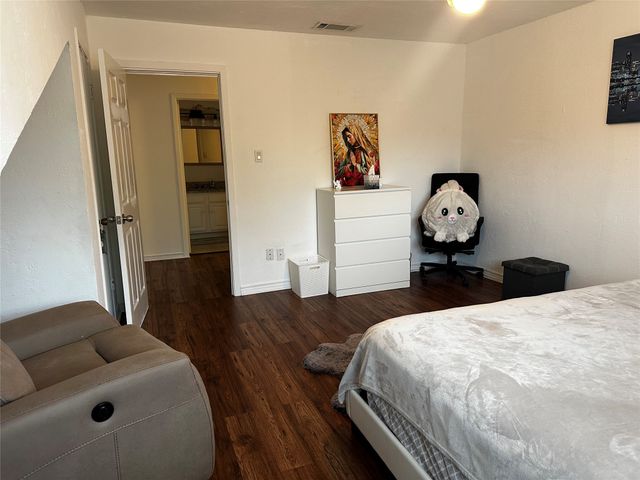 4272 Madera Road 4, Irving, TX 75038