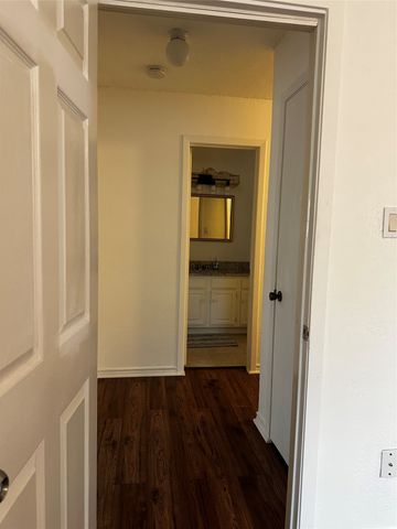 4272 Madera Road 4, Irving, TX 75038