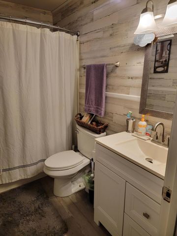 601 Gatewood Drive, Lowell, IN 46356