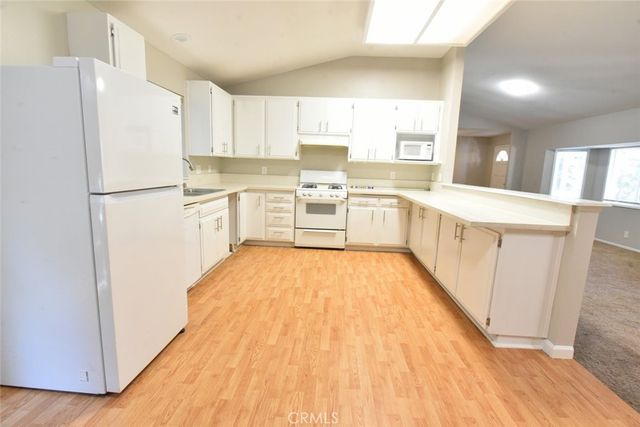 177 Dart Canyon Road, Crestline, CA 92325