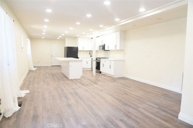 177 Dart Canyon Road, Crestline, CA 92325