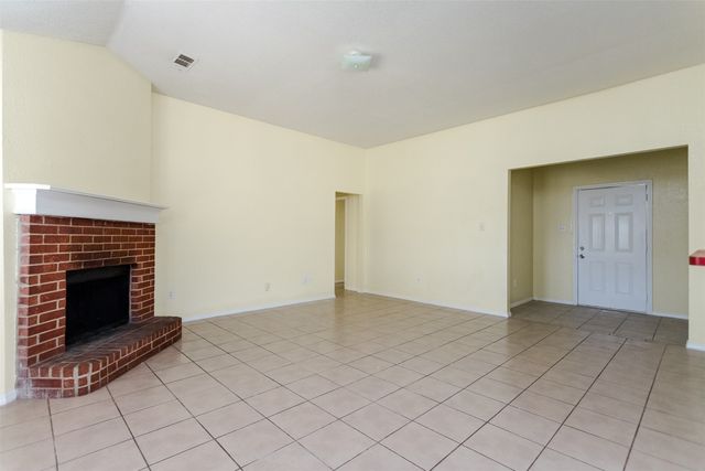 1015 Balkan Drive, Lancaster, TX 75134