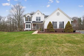 7233 N Lake Orchard Drive, Dexter Twp, MI 48137