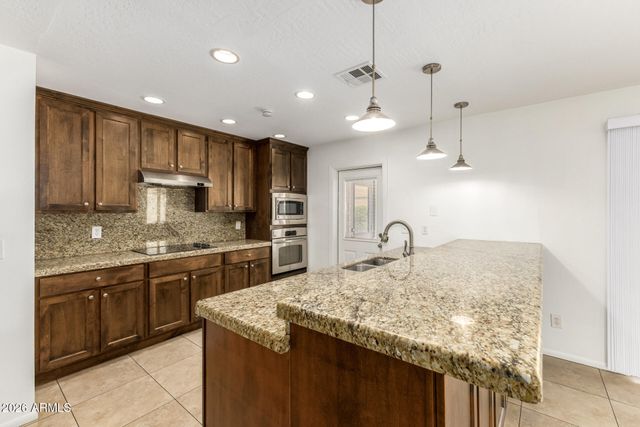 6742 N 19TH Street, Phoenix, AZ 85016