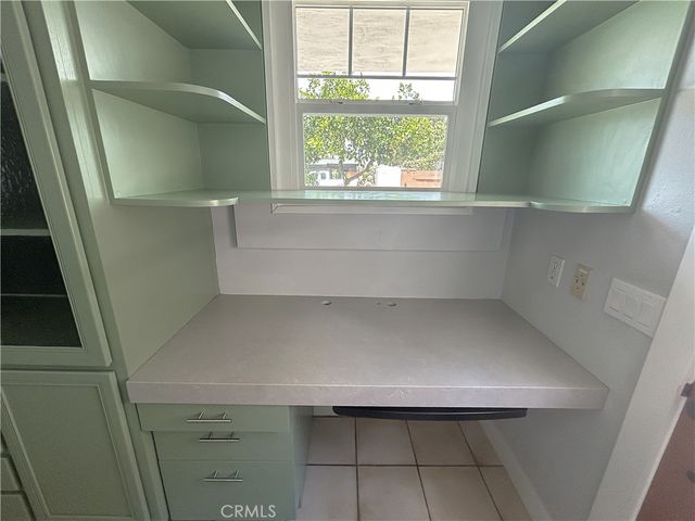 1938 Westminster, Costa Mesa, CA 92627