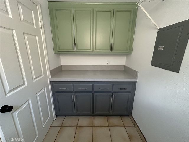 1938 Westminster, Costa Mesa, CA 92627