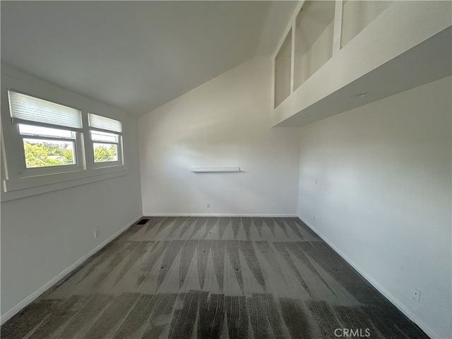 1938 Westminster, Costa Mesa, CA 92627