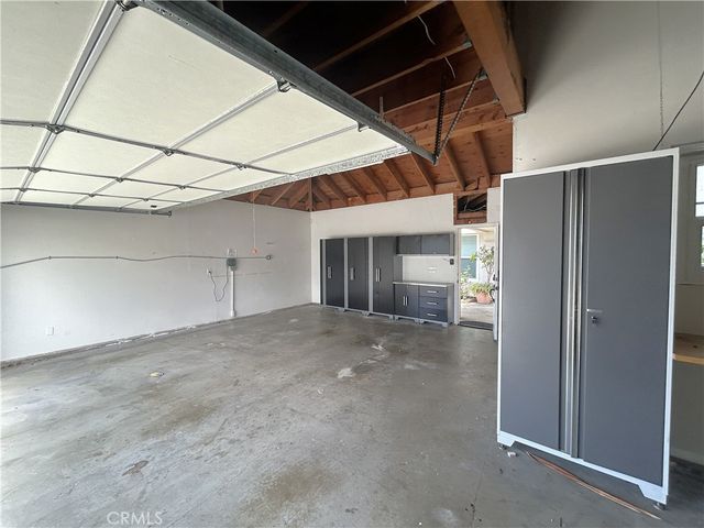 1938 Westminster, Costa Mesa, CA 92627