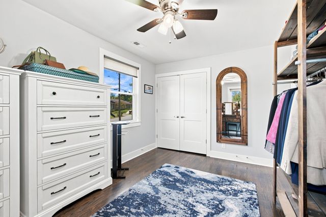 6314 Saint Henry Dr, Nashville, TN 37205