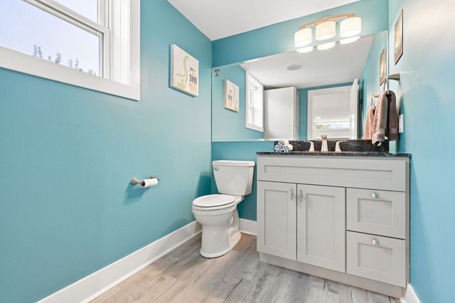 6314 Saint Henry Dr, Nashville, TN 37205