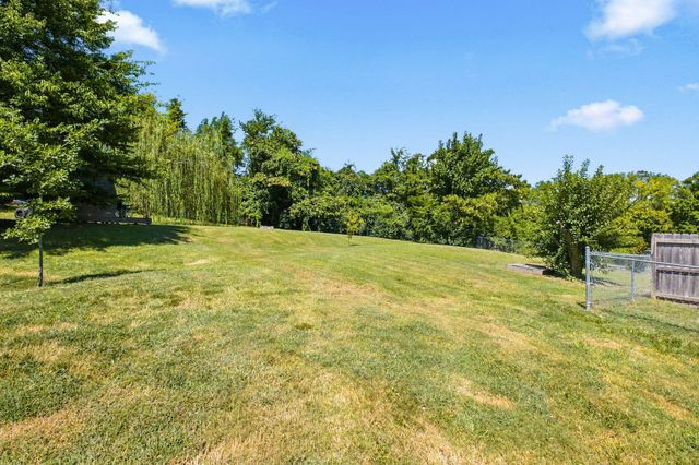 6314 Saint Henry Dr, Nashville, TN 37205