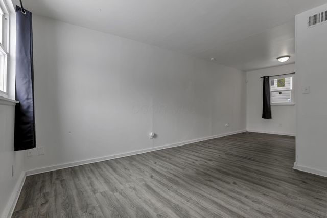 57 Stevens Avenue, Columbus, OH 43222