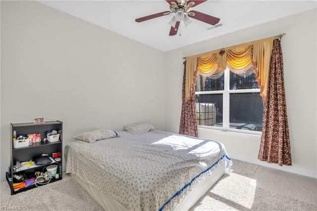 3114 Ironwood Flat Drive, High Point, NC 27265