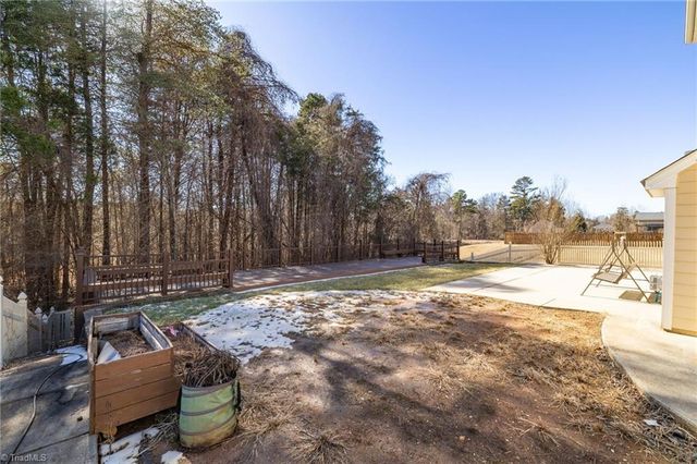 3114 Ironwood Flat Drive, High Point, NC 27265