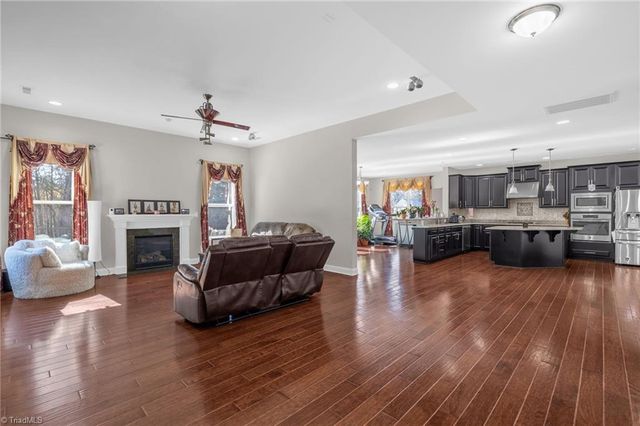 3114 Ironwood Flat Drive, High Point, NC 27265