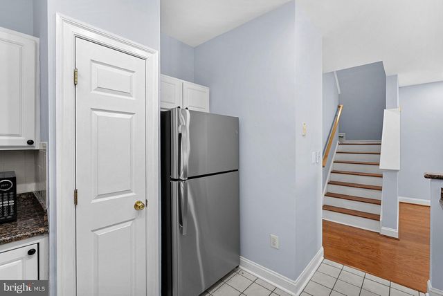 46353 VILLA SQ, Potomac Falls, VA 20165