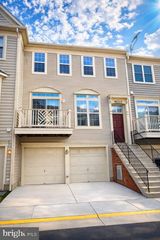 46353 VILLA SQ, Potomac Falls, VA 20165