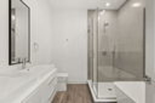 8465 GRAND Avenue 302, River Grove, IL 60171