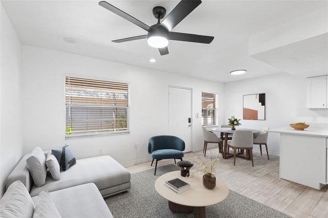 555 62ND STREET S 103, St Petersburg, FL 33707