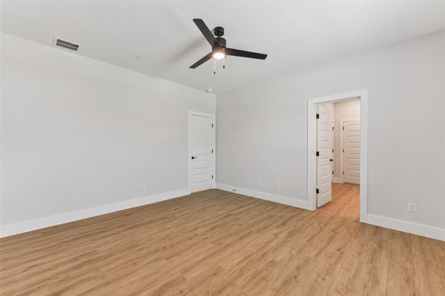9311 Curious Squirrel ST, Austin, TX 78744