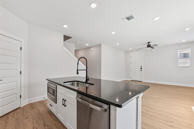 9311 Curious Squirrel ST, Austin, TX 78744