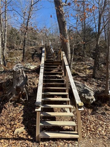 19 Cr-1525, Eureka Springs, AR 72632