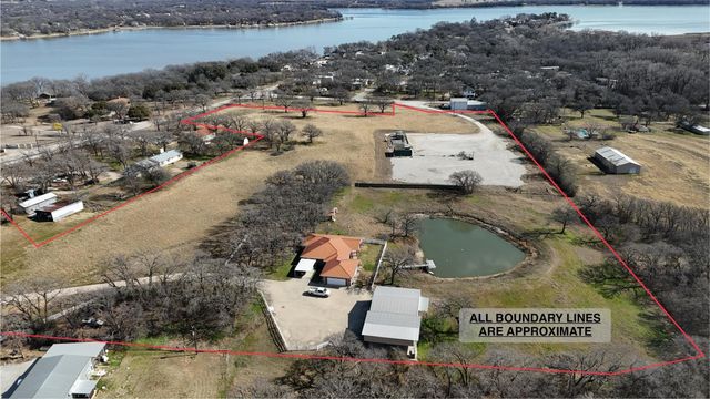 7401 Briar Road, Azle, TX 76020