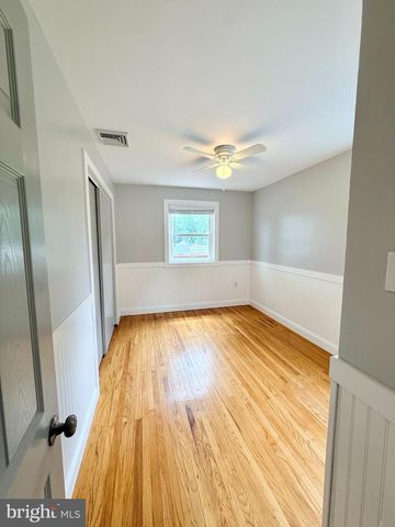 30 URSINUS AVE, Trappe, PA 19426