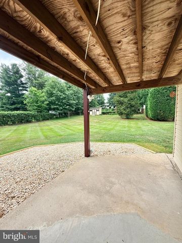 30 URSINUS AVE, Trappe, PA 19426