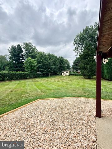 30 URSINUS AVE, Trappe, PA 19426