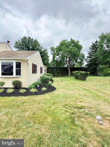 30 URSINUS AVE, Trappe, PA 19426