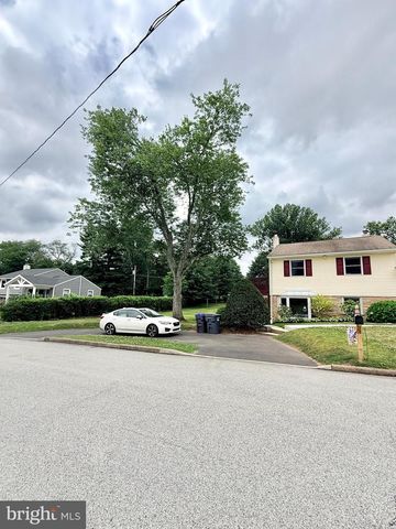 30 URSINUS AVE, Trappe, PA 19426