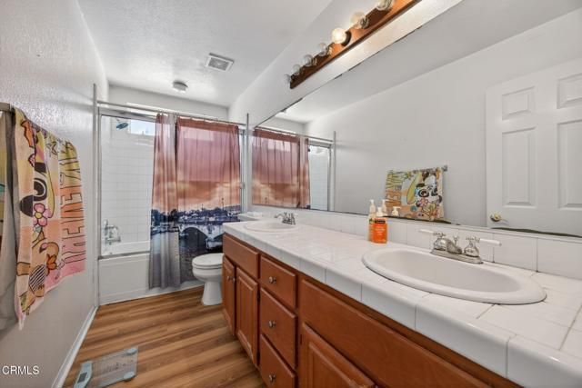 4896 Caminito Mirador, Camarillo, CA 93012