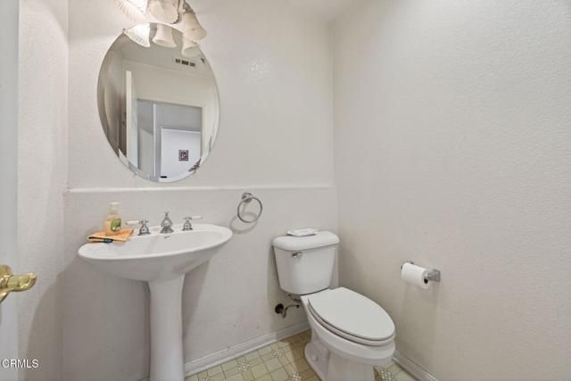 4896 Caminito Mirador, Camarillo, CA 93012