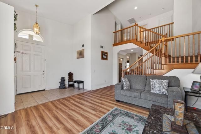 4896 Caminito Mirador, Camarillo, CA 93012