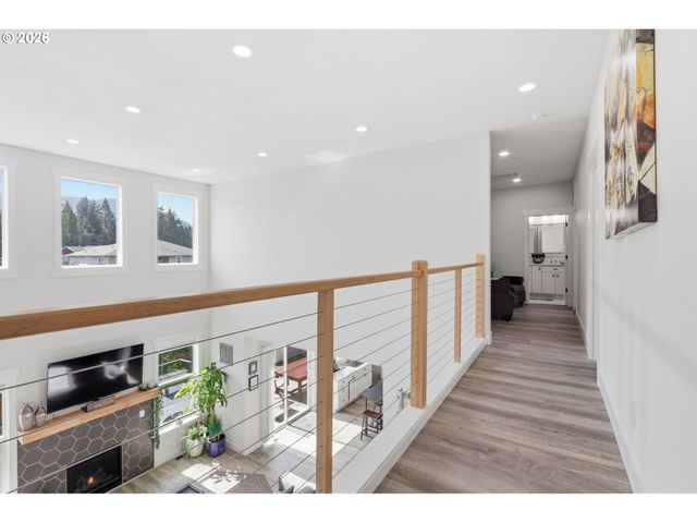 1226 Nw IMAN LOOP Rd, Stevenson, WA 98648
