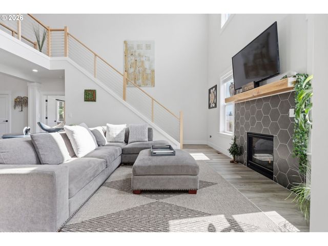 1226 Nw IMAN LOOP Rd, Stevenson, WA 98648