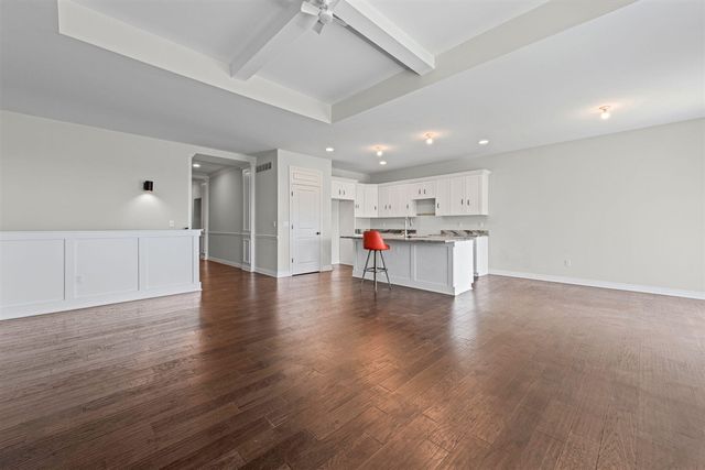 15300 Eton Pointe Drive, Clinton Township, MI 48035