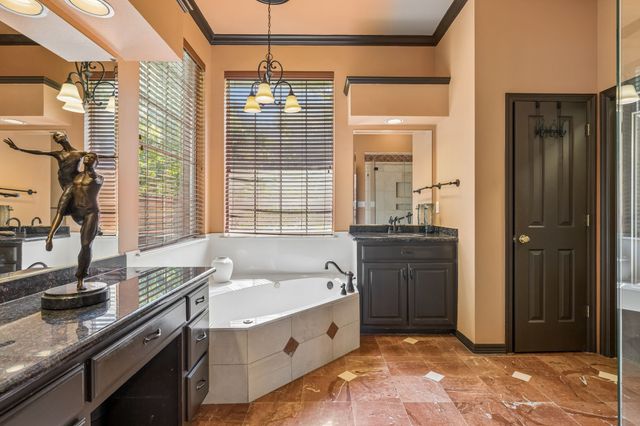 4020 Stonehollow Way, Dallas, TX 75287