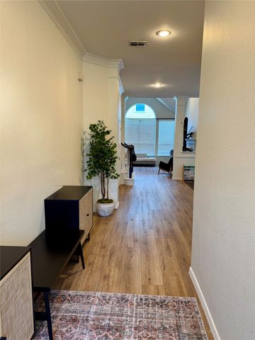 803 Kodiak Circle, Euless, TX 76039