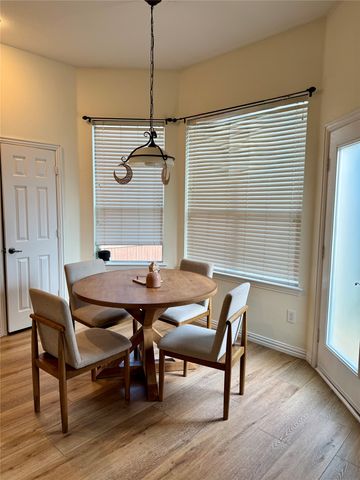 803 Kodiak Circle, Euless, TX 76039