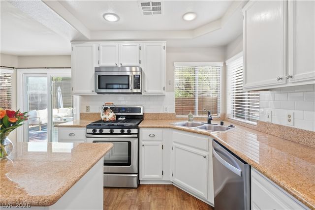 2100 Brighton Shore Street, Las Vegas, NV 89128