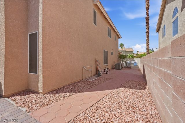 2100 Brighton Shore Street, Las Vegas, NV 89128